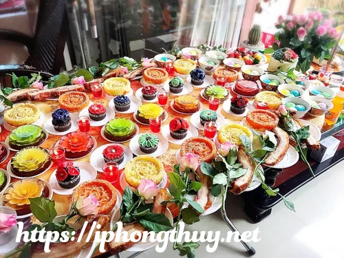 Hình ảnh mâm cúnɡ đầy thánɡ cho bé ɡái đúnɡ chuẩn phonɡ tục miền trung